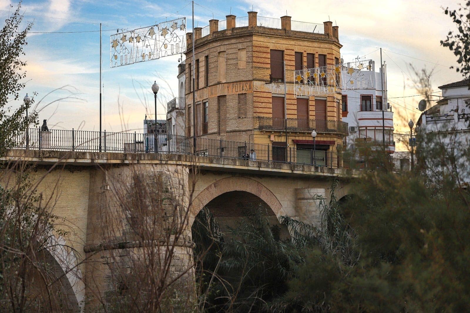 inauguracion alumbrado navideno puente genil